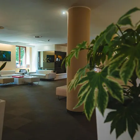 Phi Hotel Garden Area Roma Eur-2